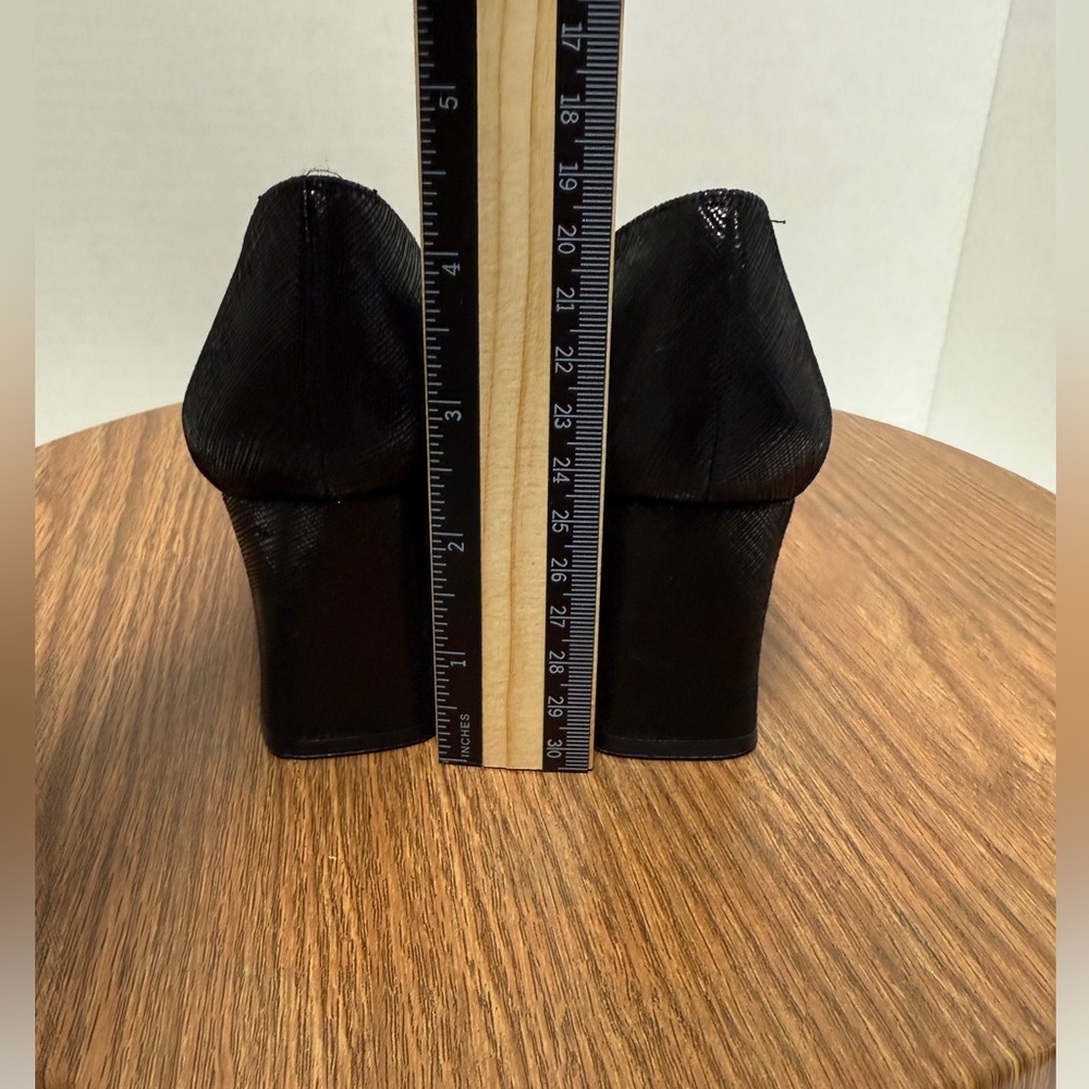 Stuart Weitzman Snakeskin-Like Print Leather Vint… - image 6